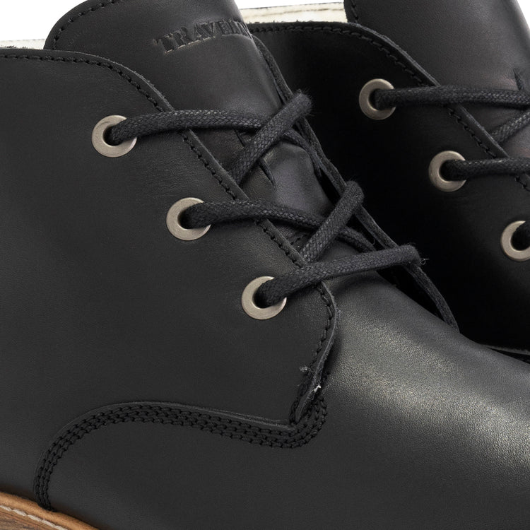 Trehuse Black DFW