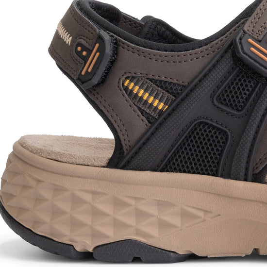 Bergnas Men - Hiking sandals - Dark brown DFH