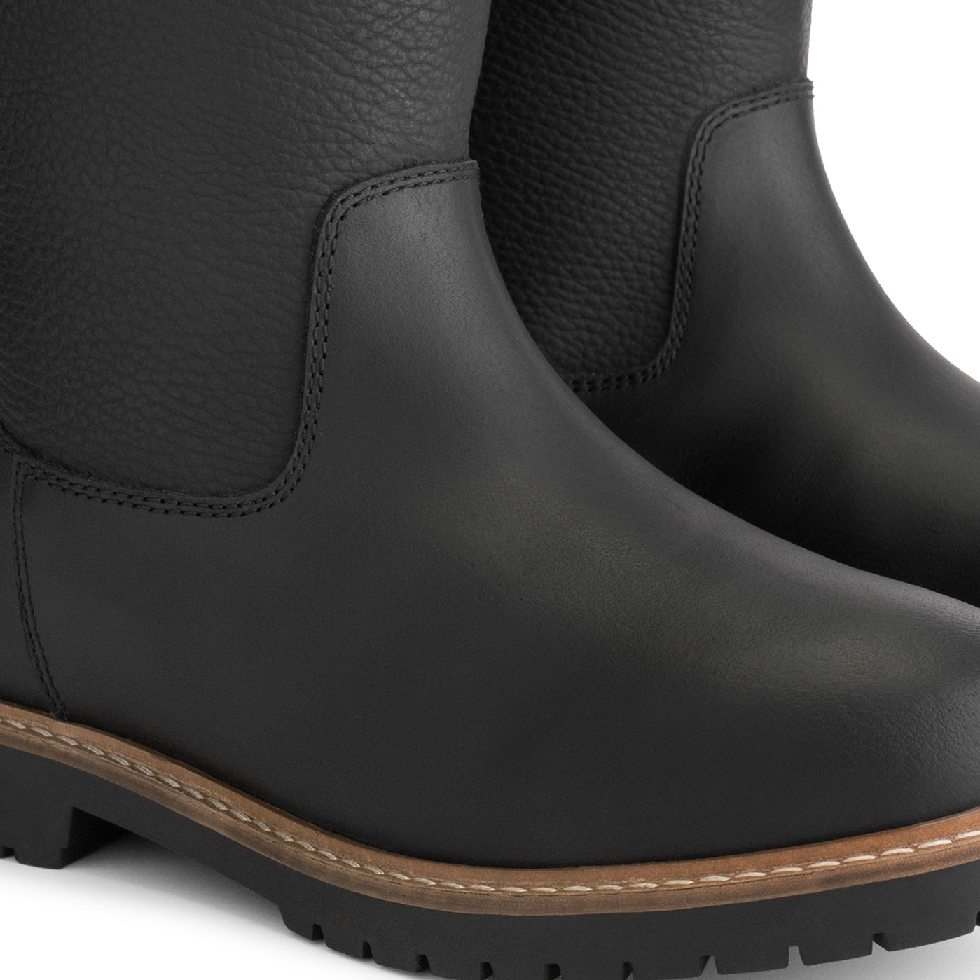 Finnmark - Wool-lined outdoor boots - Women - Black DFW