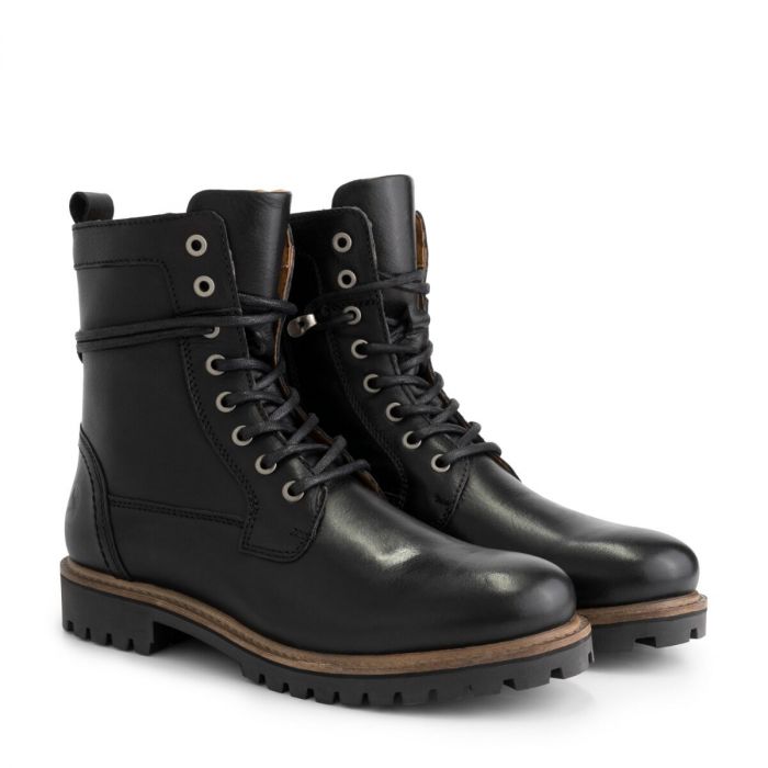 Kvosted - Leather lace-up boots - Men